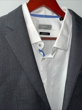 Daniel Hechter Dark Gray Pinstripe Two-Button Suit Jacket